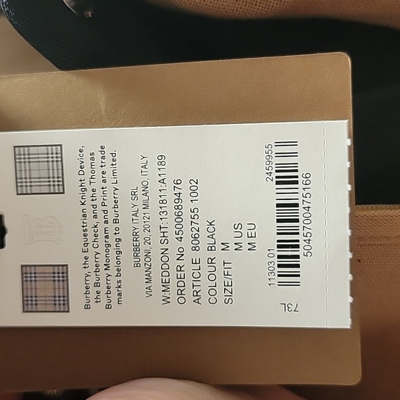 Burberry Quilted Women Jacket - Picture 12 of 12